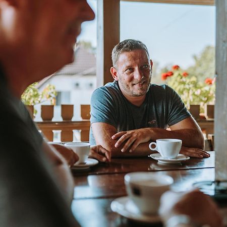 Janika Pension Вонярцвашгедь Екстер'єр фото